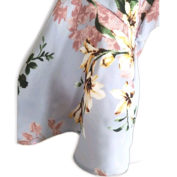 She+Sky Romper Women's Small Light Blue Floral Faux Wrap Ruffle Bell Sleeve - Picture 4 of 8